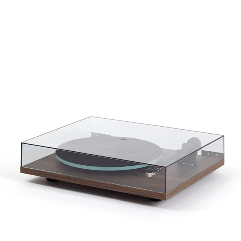 Rega Planar 2  Valn�d med Carbon Pick-up